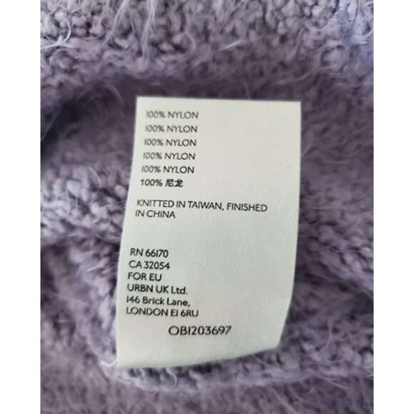 Free People Icing V-Neck Pullover Lavender Fuzzy Bouclé Knit Sweater Size S - Picture 10 of 11